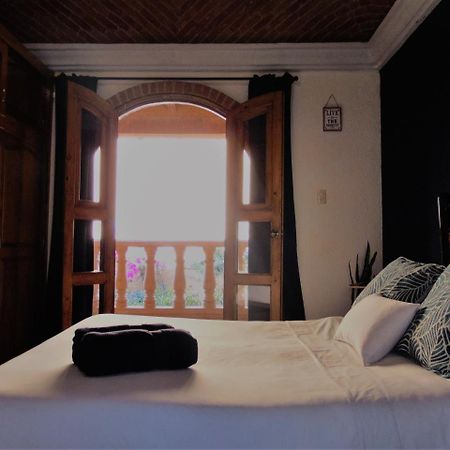 סאן מיגל דה אלנדה Lool Beh Hostal מראה חיצוני תמונה
